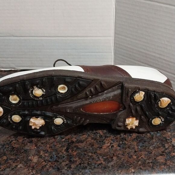 FootJoy Brown and White Men's Oxfords...SIZE 7.5 XW..."AS IS" - Picture 6 of 9